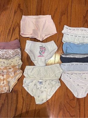 Calvin Klein Girls' Briefs Variety 14-Pack - Pink, White, Blue, Floral, Tan